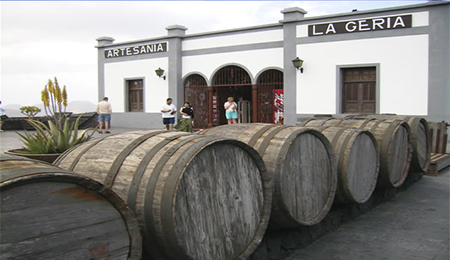 Planning your Winery La Geria Tour? Looking for the best deals on Lanzarote Island wine tours and other fun things to do in  Lanzarote? Book your Wine Tour from Playa Blanca Lanzarote wine tours here  - Best Deals from Playa Blanca Visits - Playa Blanca Wine Tour